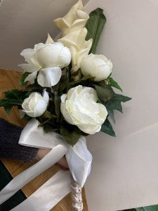 Silk Hand Held bouquet Callas and Roses